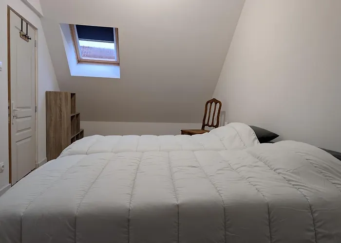 Maison Saint Martin Marquise